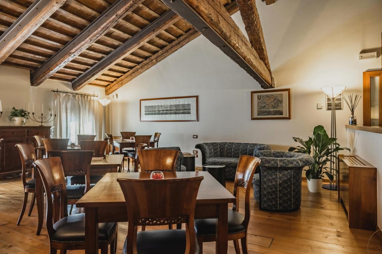Le Camere Di Palazzo Bortolan トレヴィーゾ エクステリア 写真