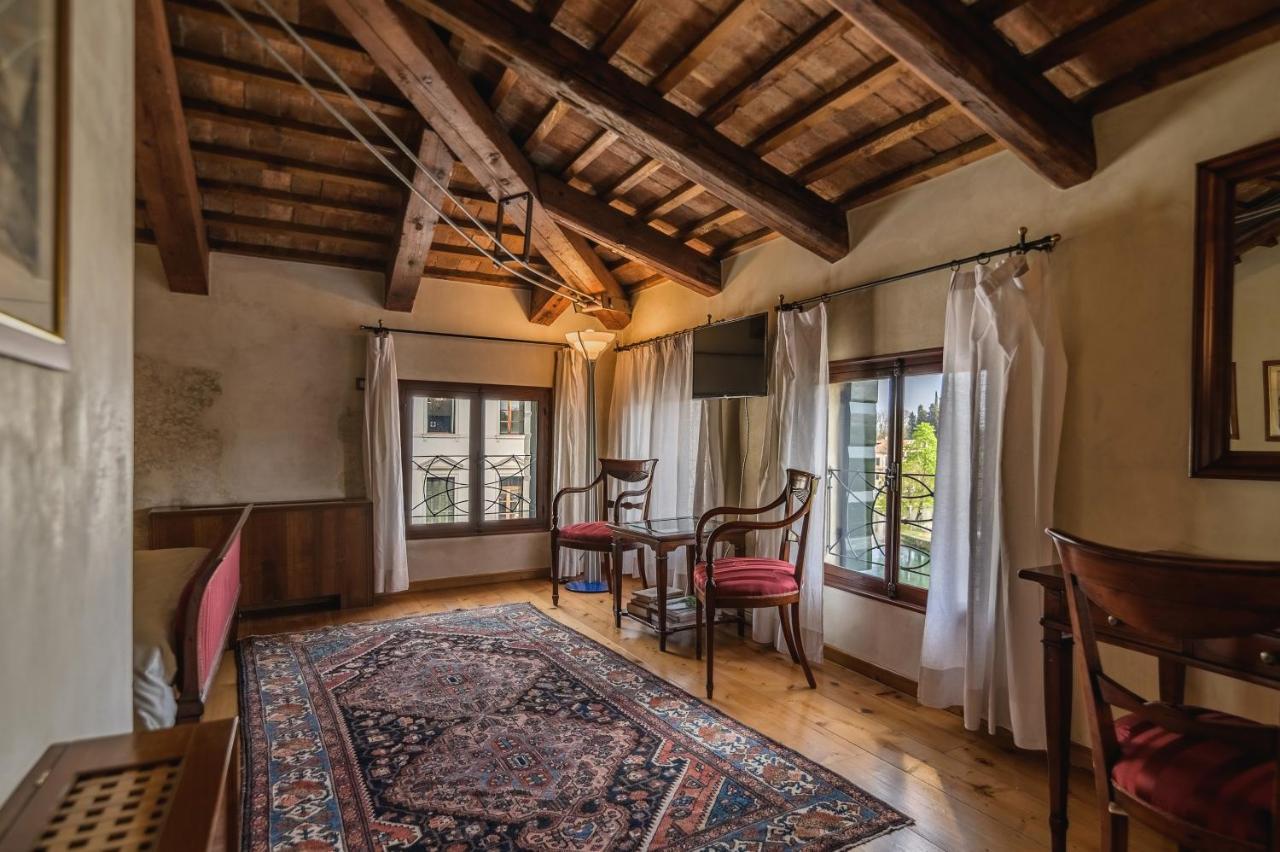 Le Camere Di Palazzo Bortolan トレヴィーゾ エクステリア 写真